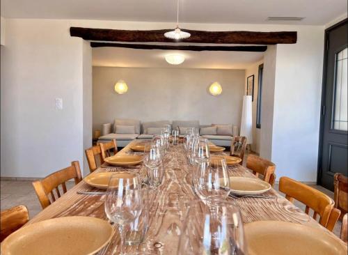 Domaine Saint Sauveur - 15 pers in Chantemerle-les-Bles