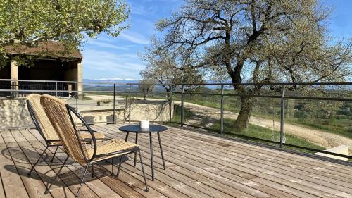 Domaine Saint Sauveur - 15 pers in Chantemerle-les-Bles