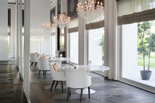 Restaurant, Cheval Blanc Randheli, Maldives in Noonu Atoll