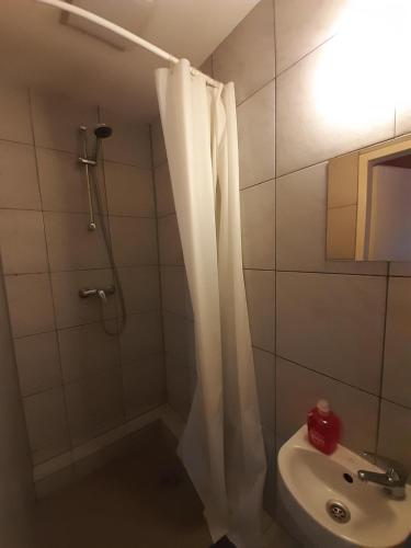 2-Rent Group Hostel Rooms&Apartments TUB19A, Munich (photo 7)