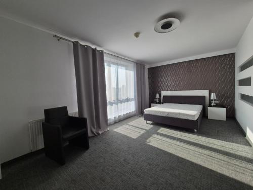 Krawiecka Trzy Zero Dwa, Wroclaw