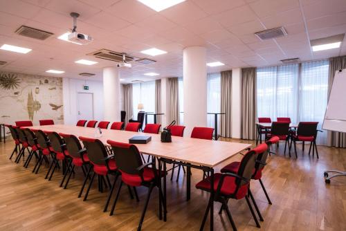 Scandic Upplands Väsby - image 2