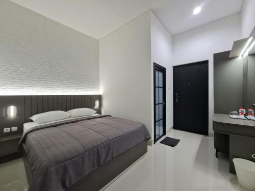 Pondok Audy near Sindu Kusuma Edupark