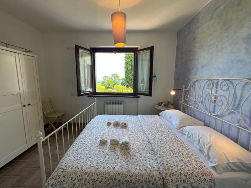 Double Room image 6