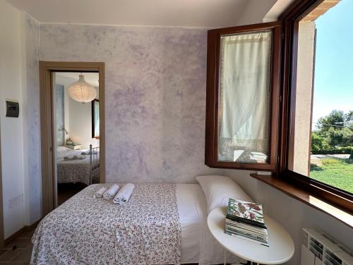 Double Room image 4