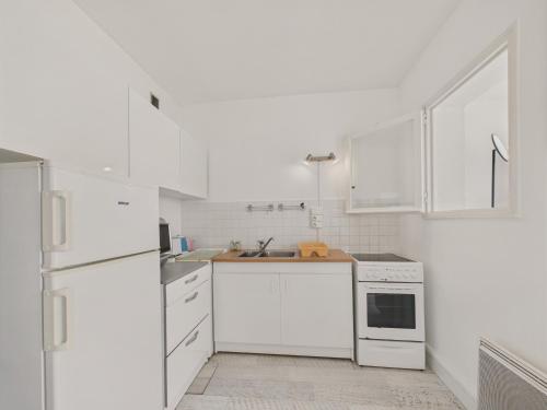 Apartment image 9