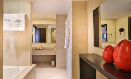 Family Room ( 2 Adults + 2 Children up to 12 years old ) image 5