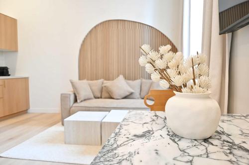 Superb Apartment Center of Paris Le Marais - image 2