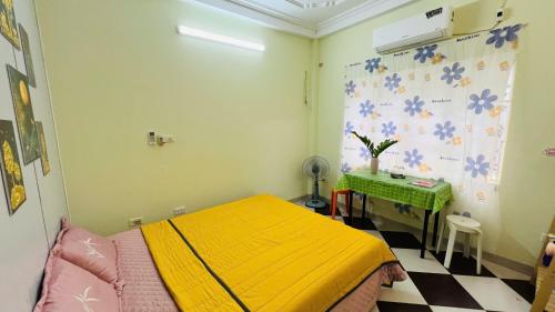 Studio Mặt đất, Kon Rung (1)