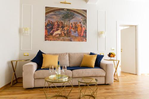 Deluxe Suite image 10
