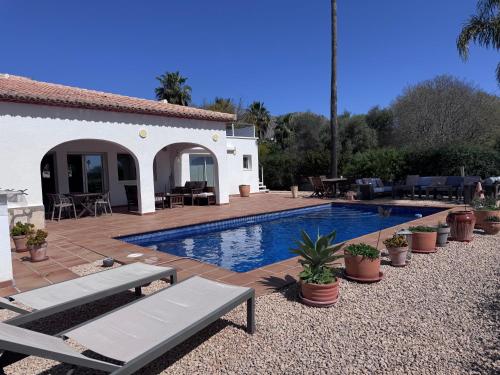 Villa Golondrina LOCDENIA gîte à louer Casa de la Maestra