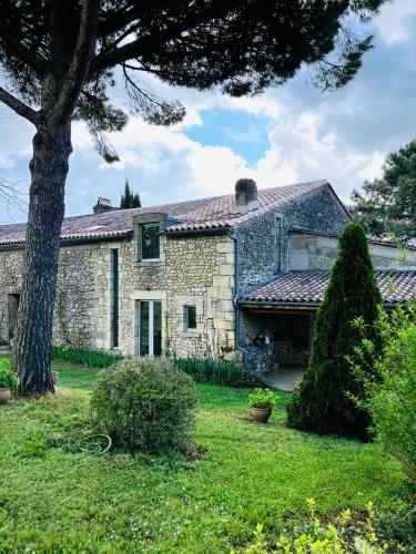 Maison Les Charmes - Clos Fontaine 4/5 personnes in Tayac