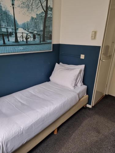 Hotel Hoksbergen – Amsterdam, NY