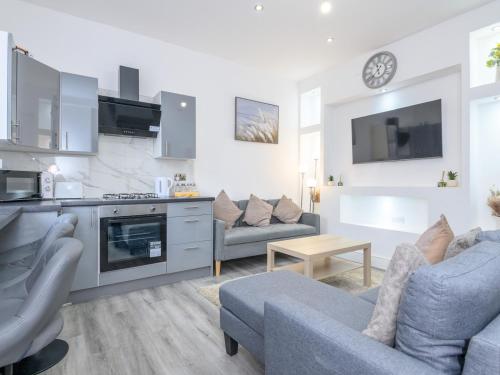 Large Homely Retreat in Leeds Pass the Keys, Лидс (фото 7)