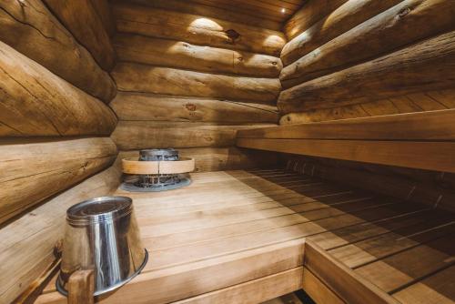 Log Cabin with Private Sauna & Hot Tub by Invisible Forest Lodge - Adults Only, Rovaniemi (zdjęcie 7)