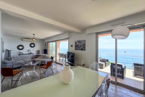 Charming Riviera Villa for 8 Guests Pool & Sea View in Antheor