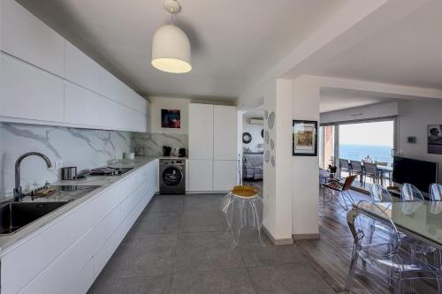 Charming Riviera Villa for 8 Guests Pool & Sea View in Antheor