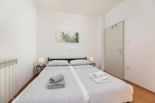 Two-Bedroom Apartment image 8