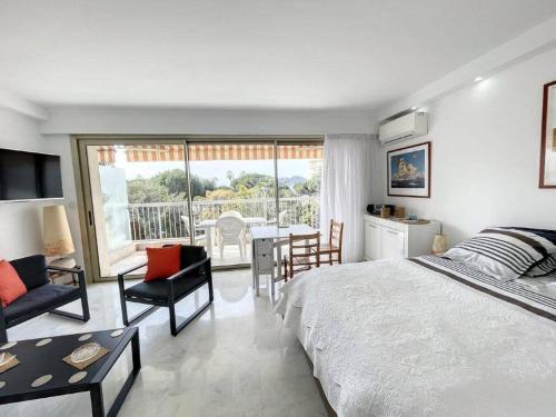 STUDIO MIDI MAGRET Cannes