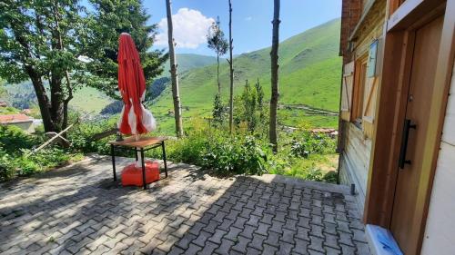 Turan Dağ Evi (Turan Dag Evi) in Demirkapı