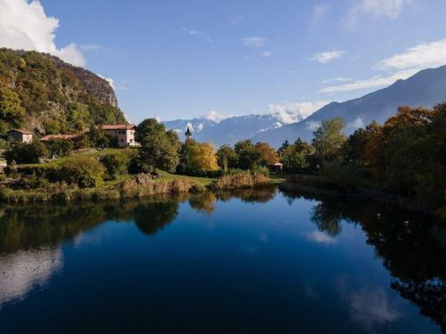 Casa vacanze "INCANTO DEL LAGO" · Corna