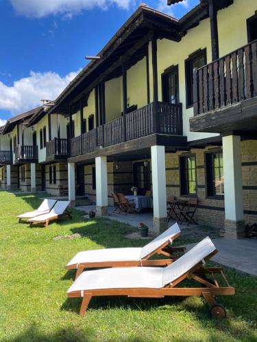 Dārzs, GeshaHillPark villas 55 in Kostenkovtsi