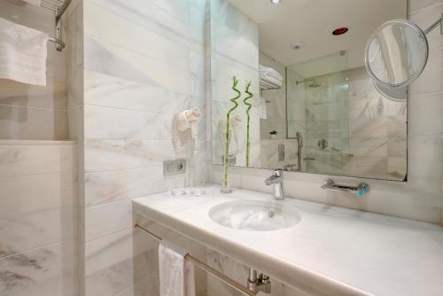 Hipotels Said - 화장실