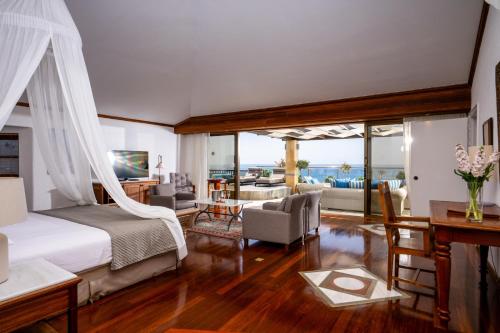 Coral Beach Hotel and Resort in Peyia