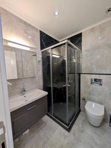 Modern Luxury Apartment 4
