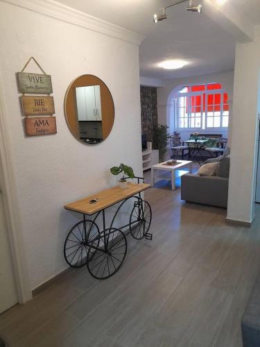 El Rebalaje - Pet-Friendly 3-Bedroom Apartment for 6 on the 9th Floor with Lift - Near Metro and Beach, Málaga (fotografie 9)