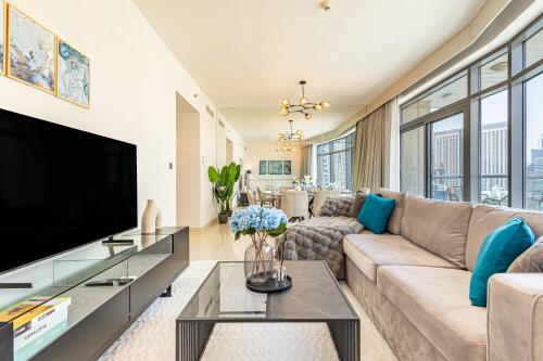 Luxury Stay - Private Jacuzzi - Infinity Pool - Marina & Sea Views - High Floor - Upgraded - Designer - Squash, Dubai (Foto 10)