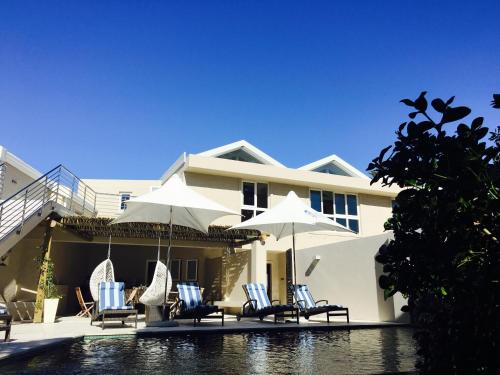 Bassein, Abalone Guest Lodge in Hermanus