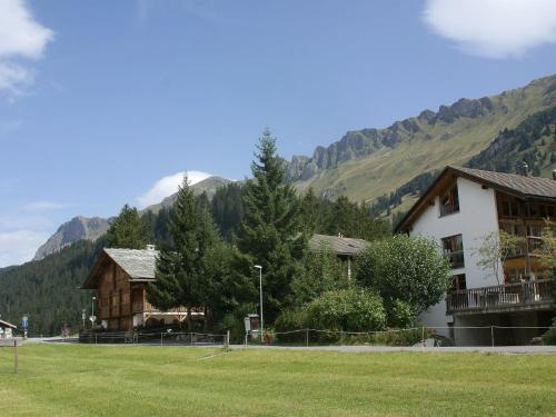 Apartment Triangel Raber by Interhome in 帕潘