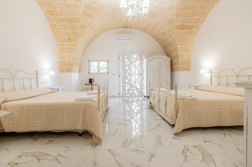 2 queen beds