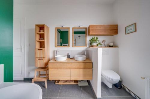 Very quiet & modern family home, Бордо (фото 10)