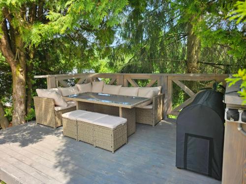 Villa Paradajs - ubytovanie pri jazere in Štiavnické Bane
