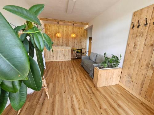 Villa Paradajs - ubytovanie pri jazere in Štiavnické Bane