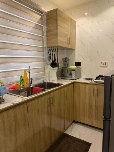 Cozinha, Guarantee Properties in Ifako-Ijaiye