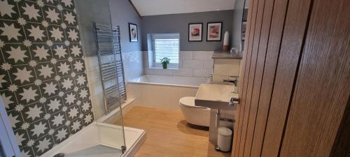 Eastfield Lodge - image 8