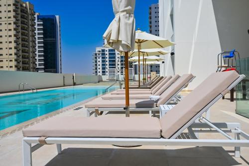 Stunning 2BDR Luxury Private Pool and Terrace, Dubai (Foto 7)