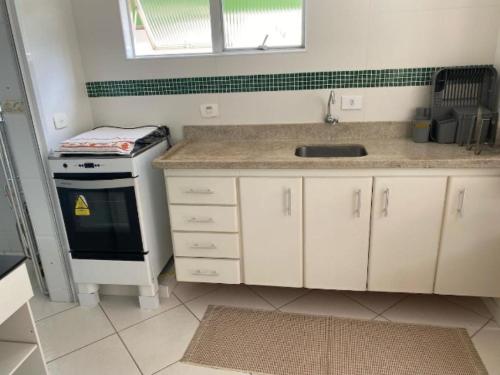 Apartamento Guaruja Enseada 2 quadras da Praia in Balneario Cidade Atlantica