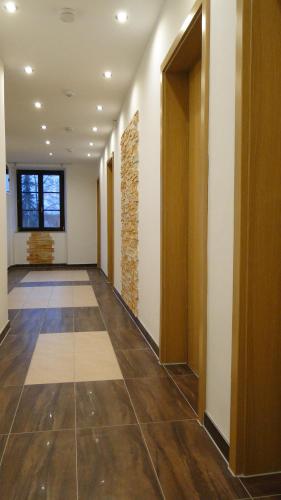 บริการและสิ่งอำนวยความสะดวก, Hotel Einstein in บาด โครซิงเงน