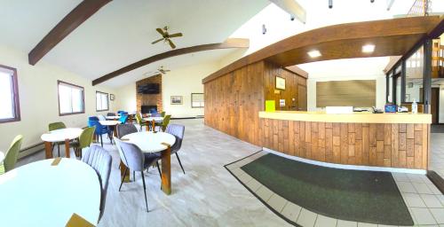 American Motel Waseca - image 11