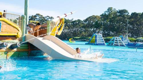 حديقة مائية, CASA TOSSA en Solanas Vacation Club in Solanas