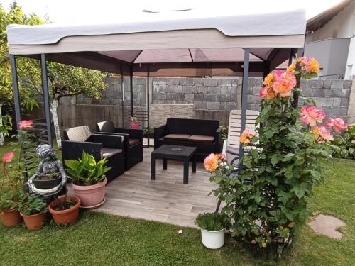 Dārzs, Apartments Dani in Postojna