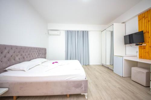 2E Villa & Homestay - image 3