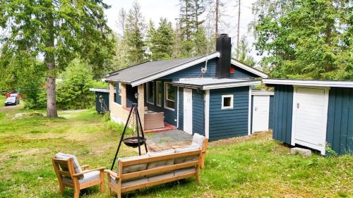 Peaceful and newly renovated cabin in Kjøvangen near the sea