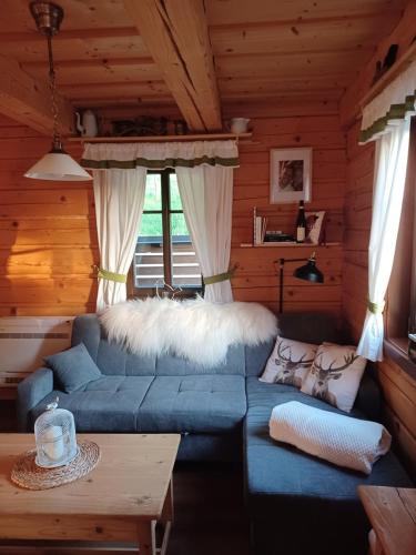 Roubenka Pod Lesem in Český Jiřetín