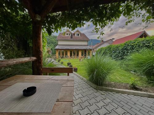 Sobe & apartmani " Ljupče " (Sobe & apartmani " Ljupce ") in โยซานิชกา บาเนีย