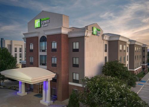 Holiday Inn Express Hotel & Suites DFW West - Hurst by IHG - Hurst